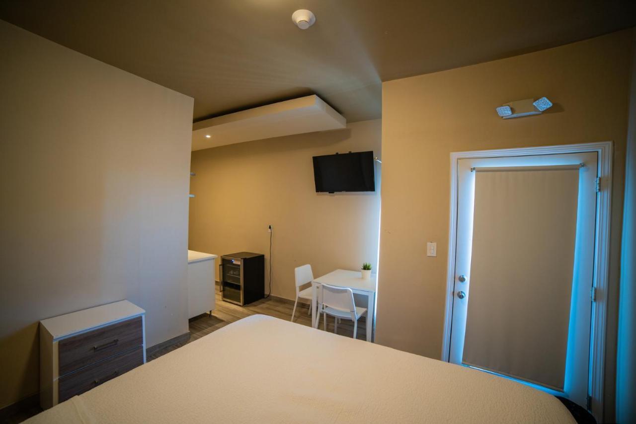 California Comfort & Suites Los Algodones  Exterior photo
